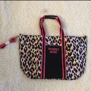 Victoria’s Secret Tote